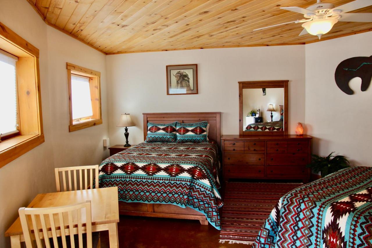 Red Moon Lodge Моаб Экстерьер фото