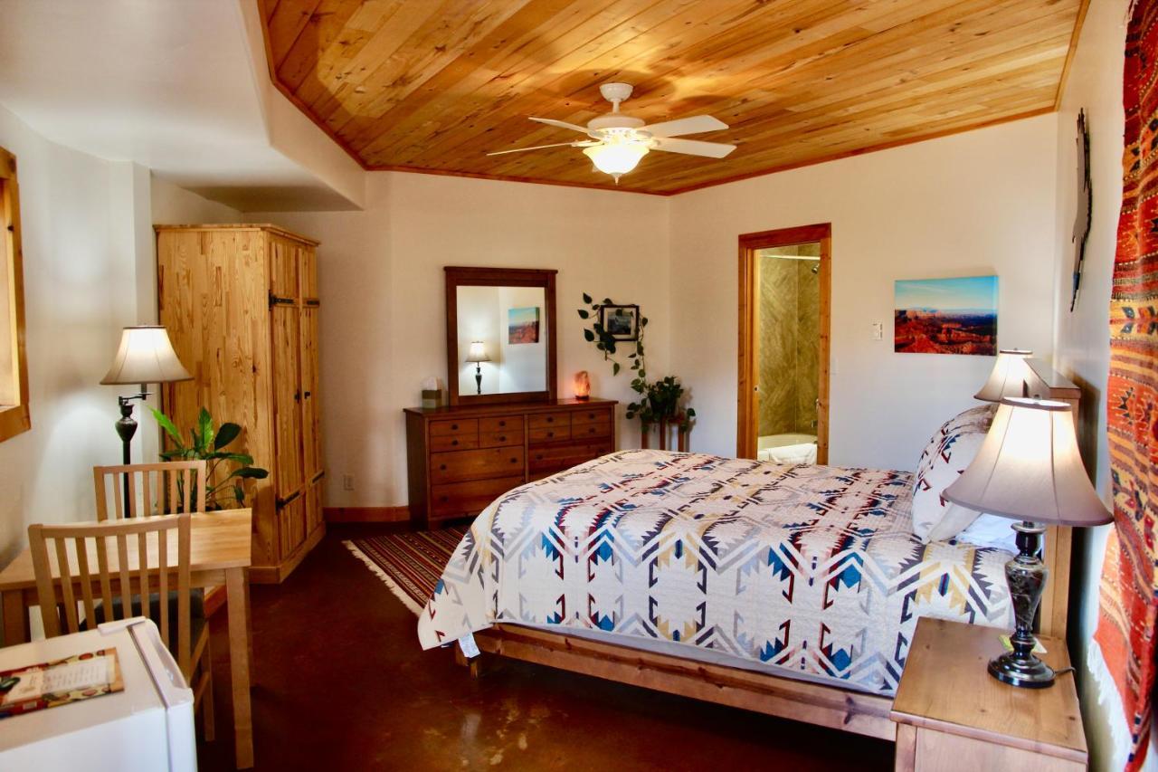 Red Moon Lodge Моаб Экстерьер фото