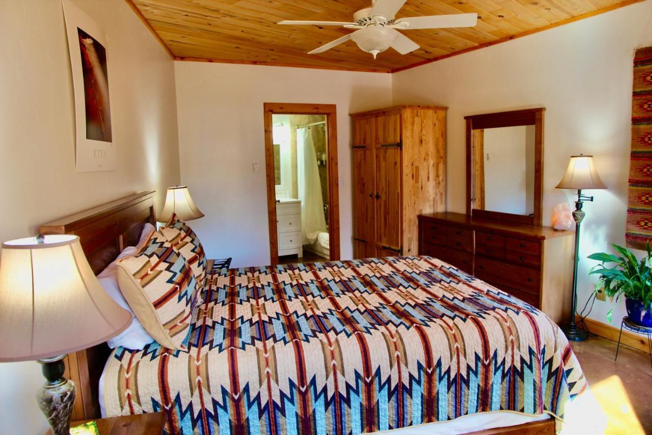 Red Moon Lodge Моаб Экстерьер фото