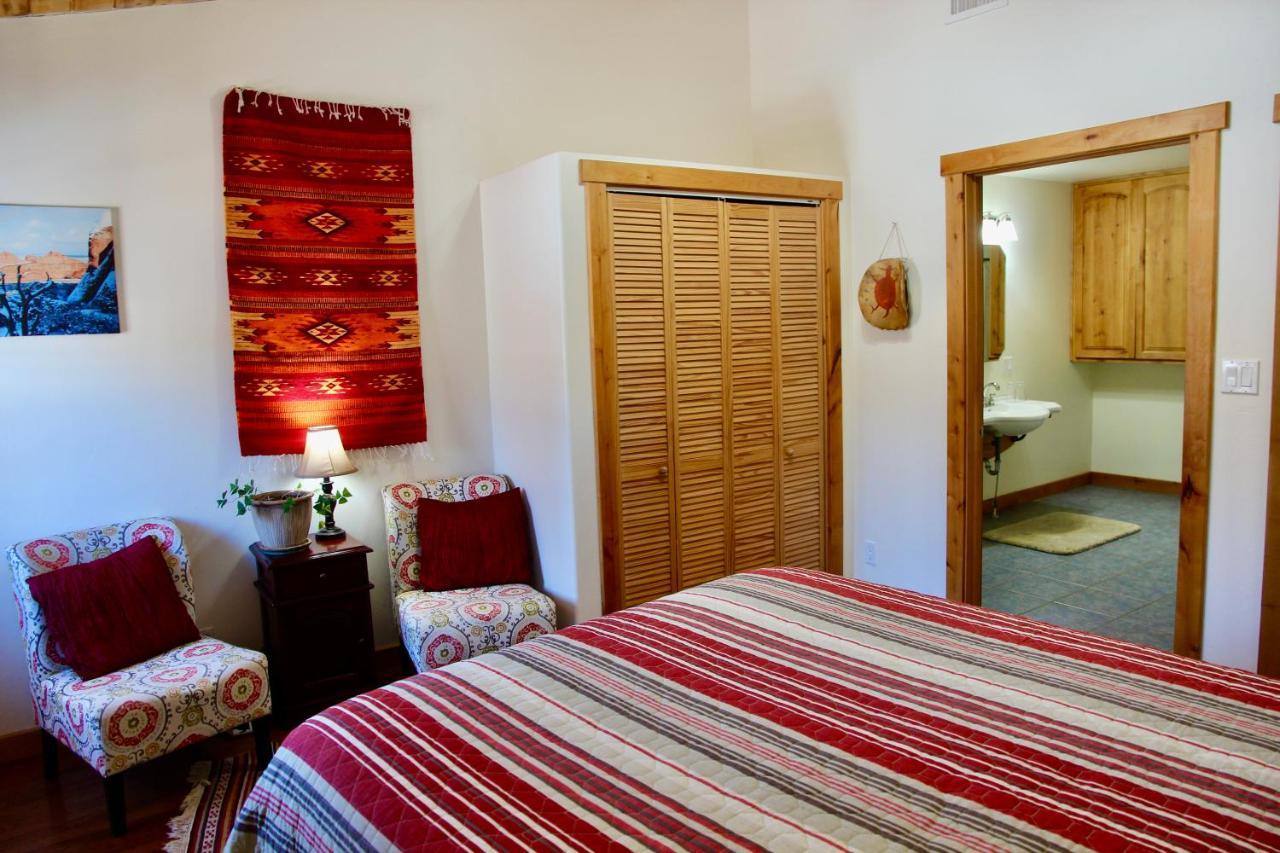 Red Moon Lodge Моаб Экстерьер фото